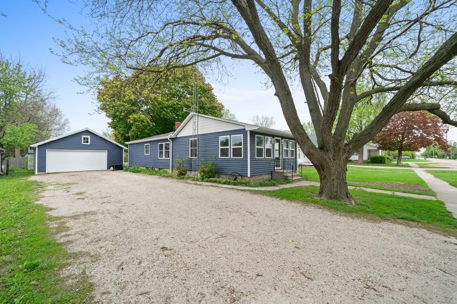 210 N Green Street, Somonauk, IL 60552 - #3