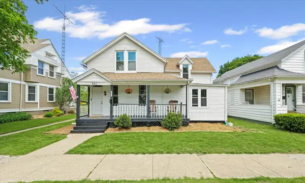 251 W Center Street, Paxton, IL 60957