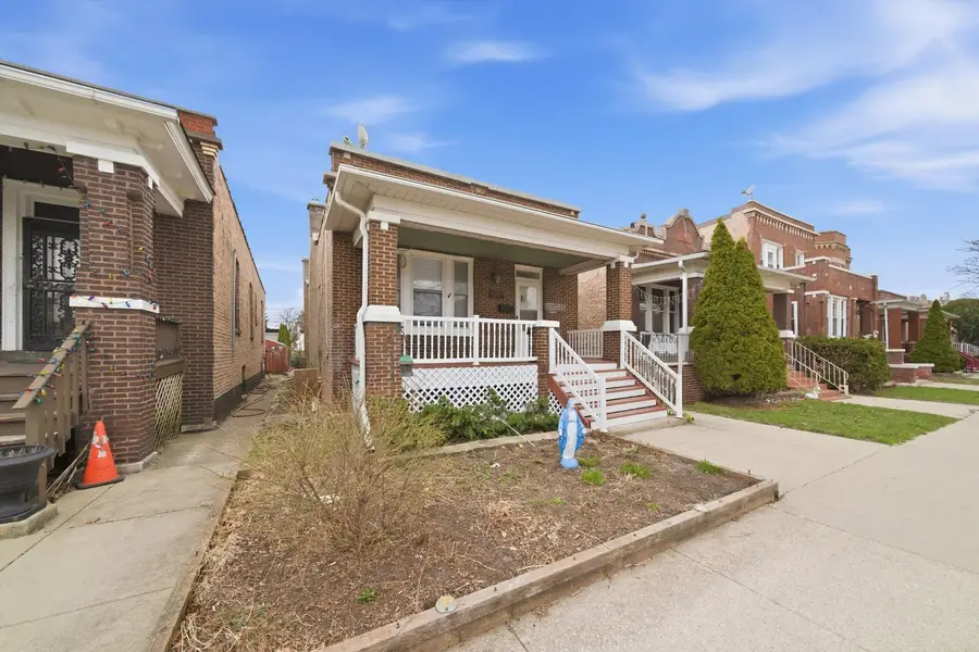 1424 S 57th Avenue, Cicero, IL 60804 - #3
