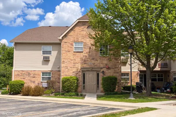 1414 W Clear Water Circle #2F, Round Lake Beach, IL 60073