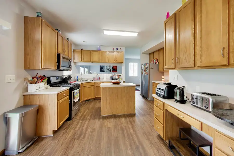 527 W Mara Lynn Court, Round Lake, IL 60073 - #3
