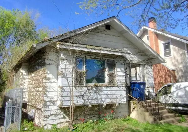 918 Highland Avenue, Waukegan, IL 60085