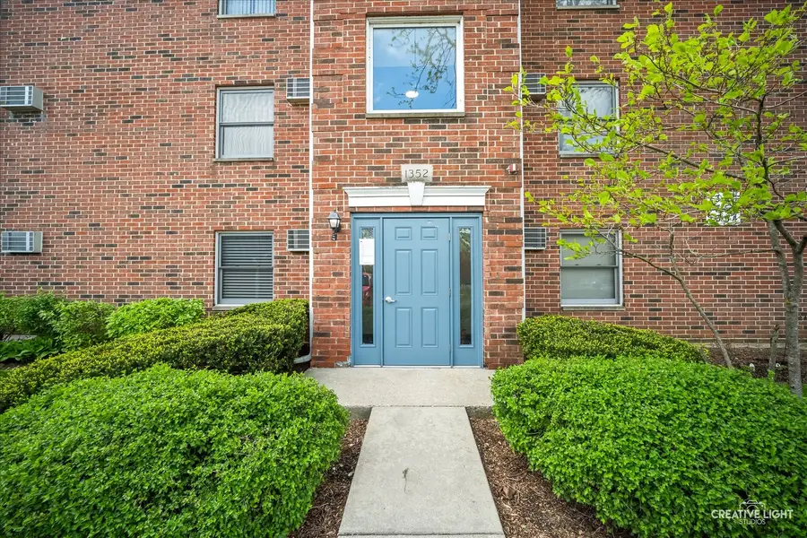 1352 Cunat Court #3C, Lake In The Hills, IL 60156 - #2