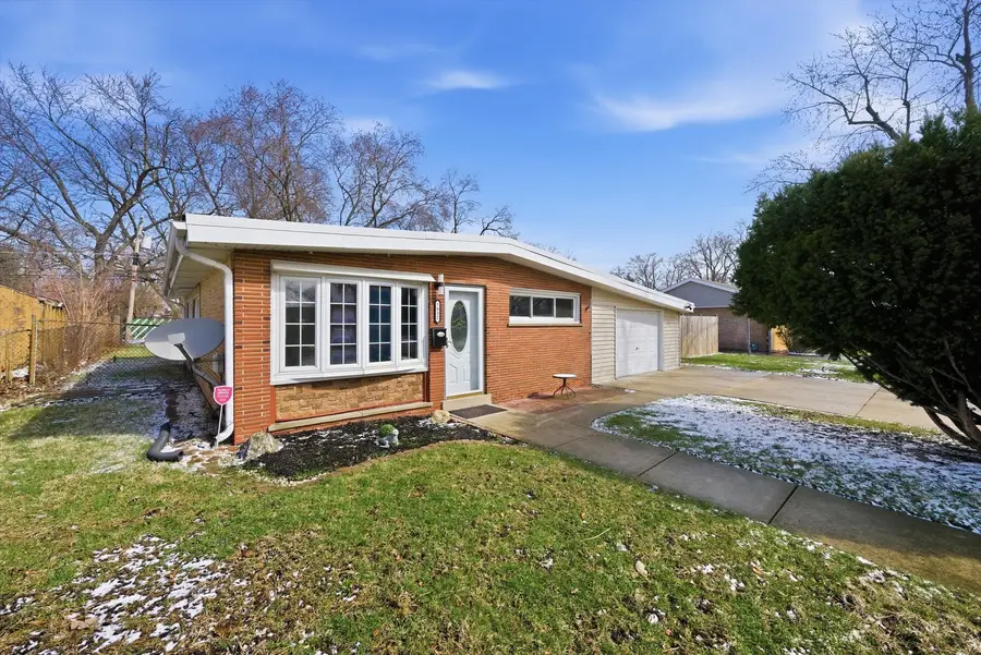 7932 W 98th Place, Hickory Hills, IL 60457 - #2