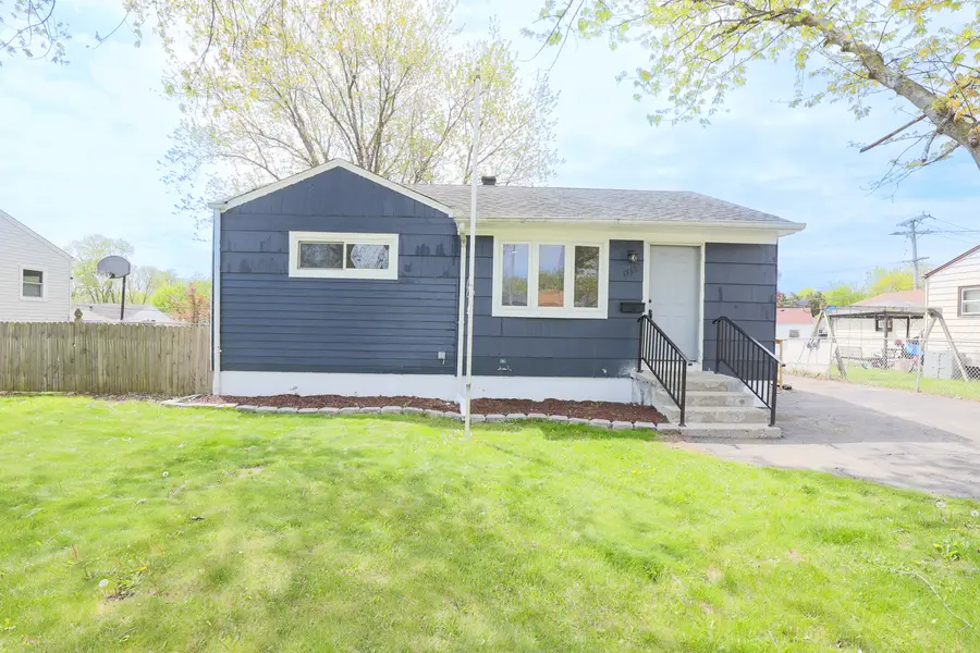 1733 Ballentine Street, Waukegan, IL 60087 - #3