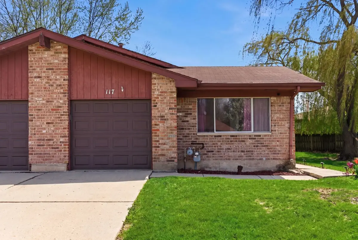 117 Virginia Court, Streamwood, IL 60107 - #1