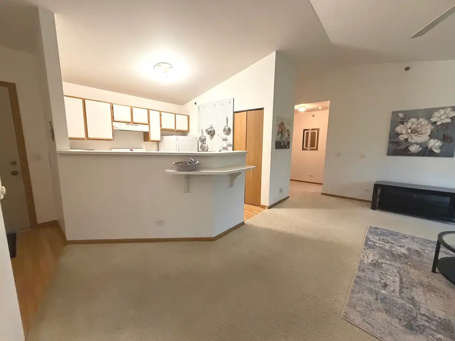 300 Cunat Boulevard #3B, Richmond, IL 60071 - #2
