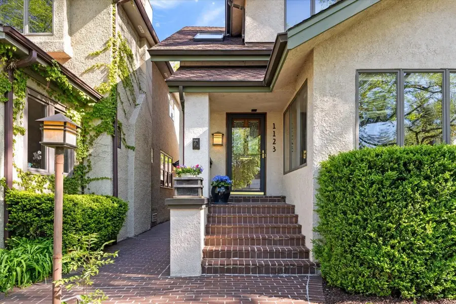 1123 Cleveland Street, Evanston, IL 60202 - #3