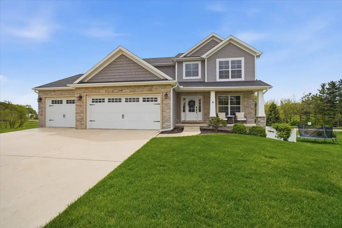 5407 Ferryman Road, Bloomington, IL 61705 - #1