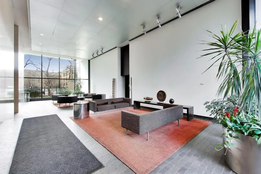 1560 N Sandburg Terrace #1708, Chicago, IL 60610 - #3