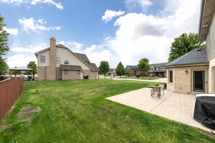 1340 Witham Lane, Woodridge, IL 60517 - #3