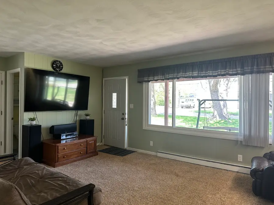 1919 Portland Avenue, Savanna, IL 61074 - #3