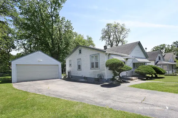 38141 N 4th Avenue, Spring Grove, IL 60081
