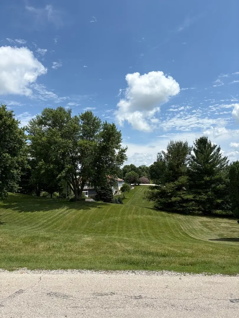 18 Ridgeview Drive, Sherrard, IL 61281 - #1