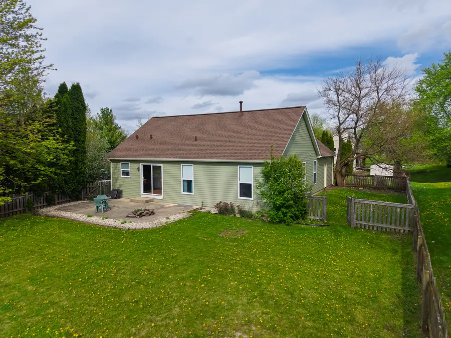 2022 N Aspen Drive, Woodstock, IL 60098 - #2