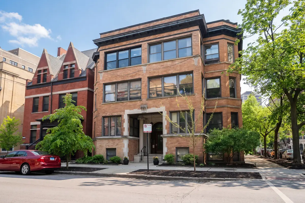445 W Surf Street #3E, Chicago, IL 60657 - #1