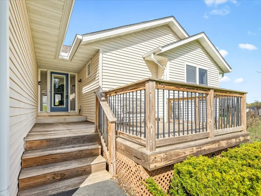 1774 Gainsboro Avenue, Davis, IL 61019 - #2