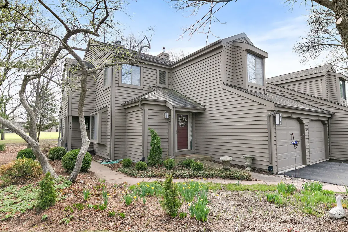 723 Golf Lane #944, Lake Barrington, IL 60010 - #1