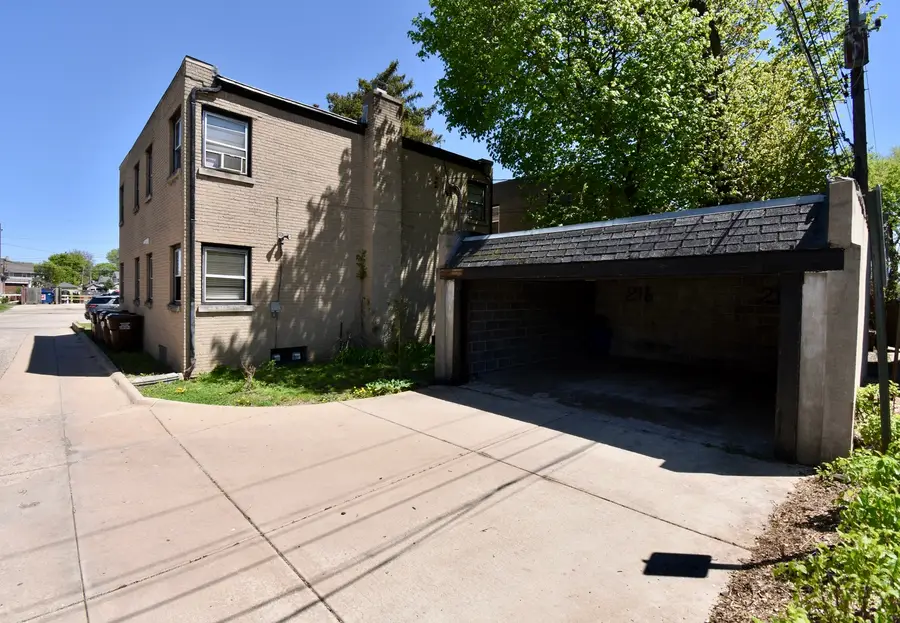 216 Carlton Terrace, Rockford, IL 61103 - #2