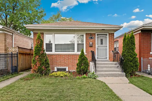 12112 S Indiana Avenue, Chicago, IL 60628