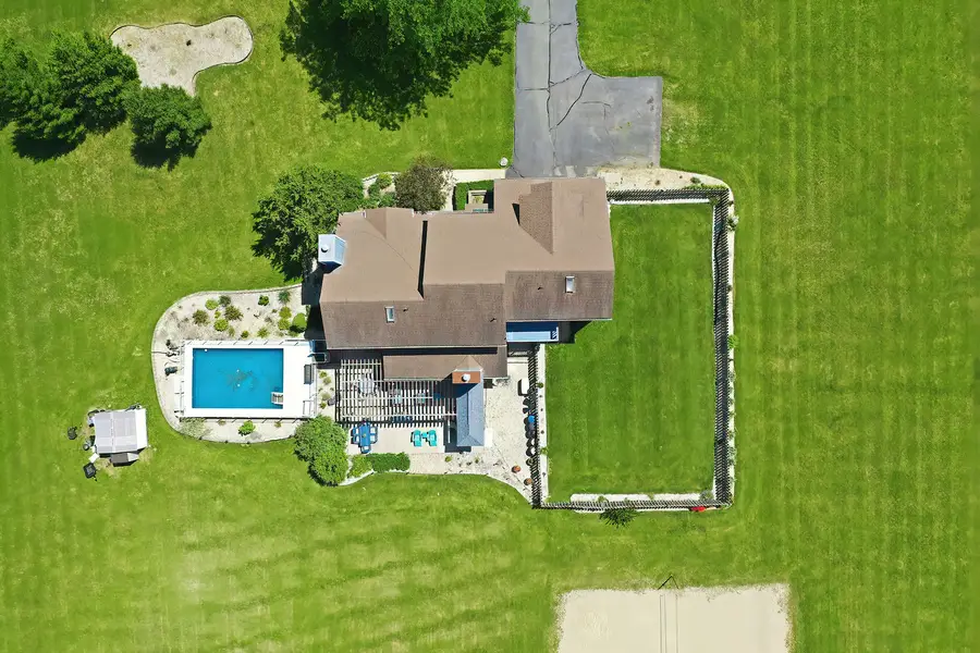 8302 White Oaks Road, Wonder Lake, IL 60097 - #3