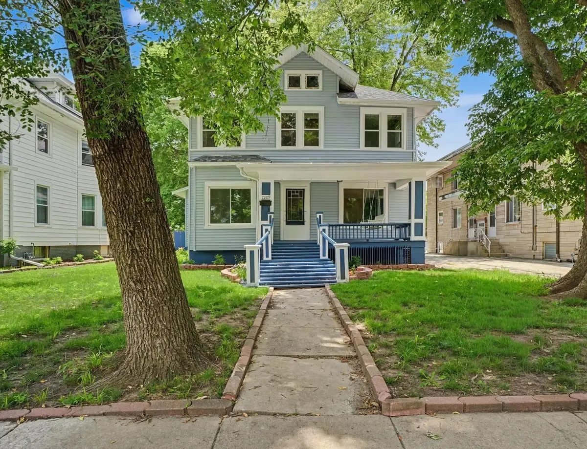 1209 W Church Street, Champaign, IL 61821 - #1