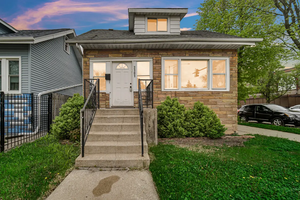 2101 N Narragansett Avenue, Chicago, IL 60639 - #1