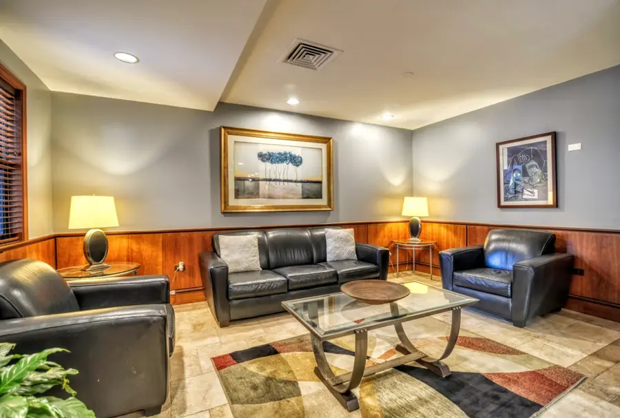 6030 N Sheridan Road #301, Chicago, IL 60660 - #2