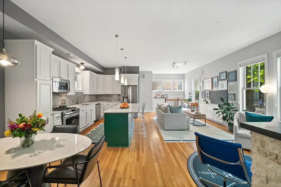 1459 W Melrose Street #1S, Chicago, IL 60657 - #2