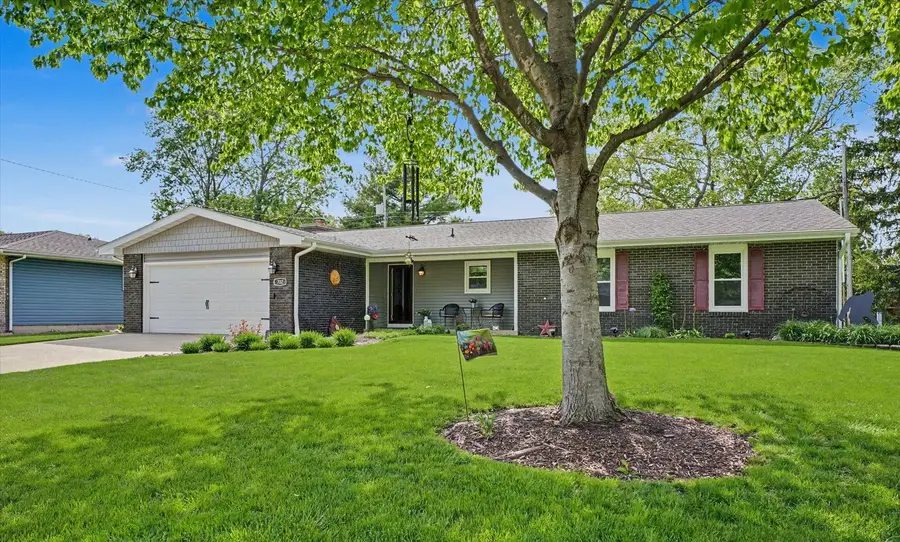 702 Van Buren Street, Monticello, IL 61856 - #3