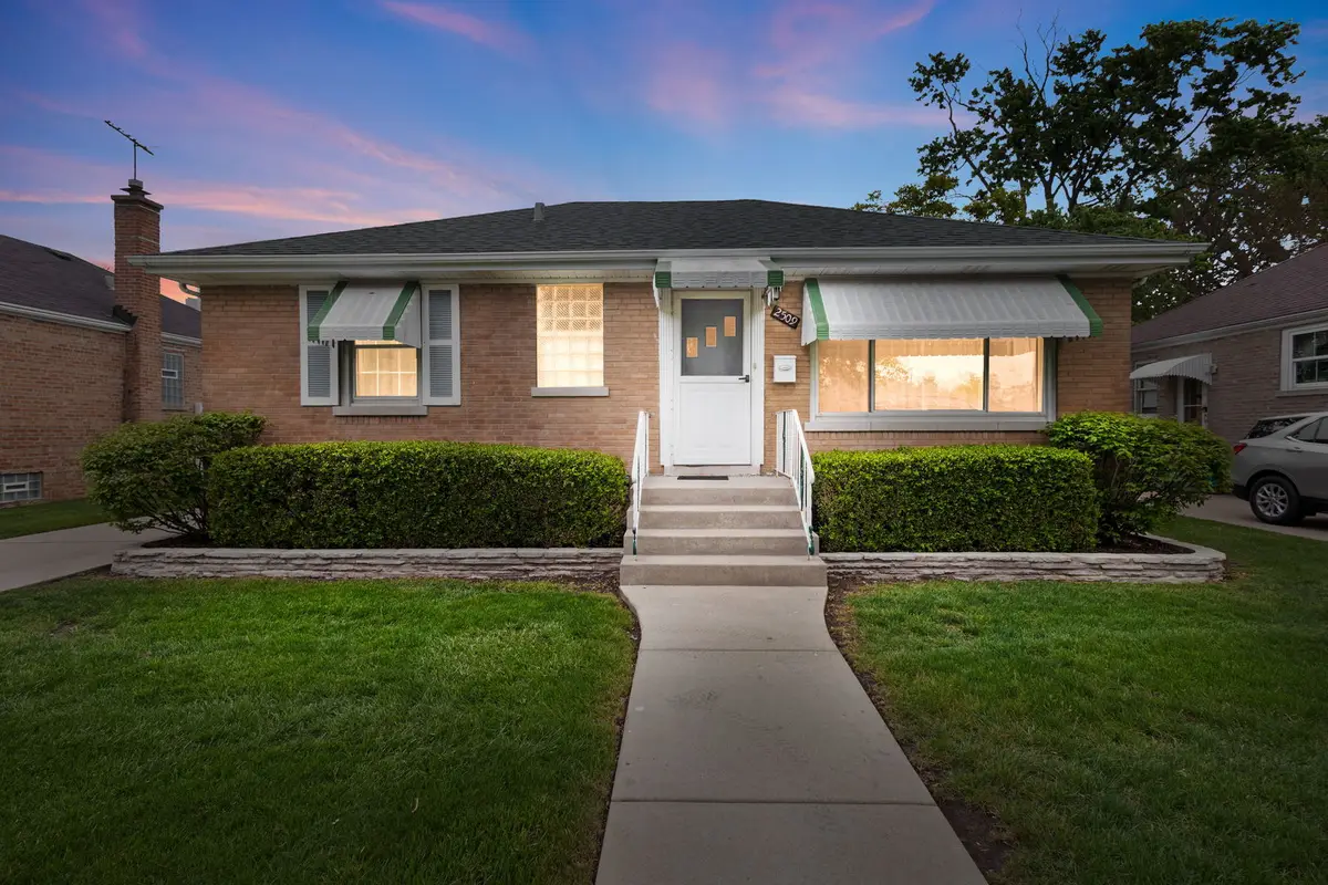 2509 S 10th Avenue, Broadview, IL 60155 - #1