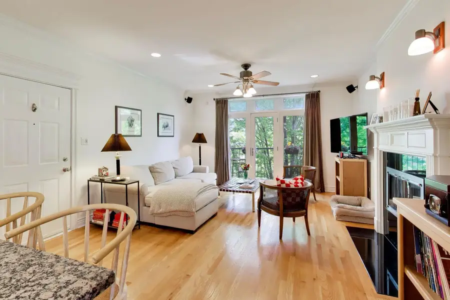 5526 N Winthrop Avenue #4S, Chicago, IL 60640 - #3