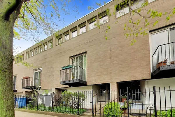 1456 E Park Place, Chicago, IL 60637