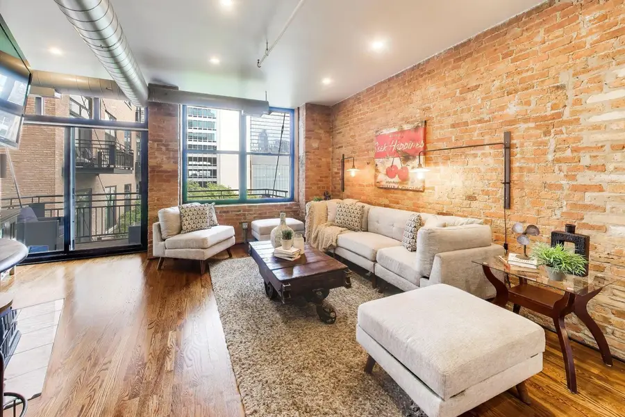 520 W Huron Street #406, Chicago, IL 60654 - #2