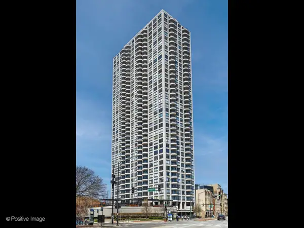 2020 N Lincoln Park West #4M, Chicago, IL 60614