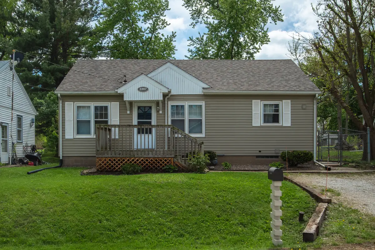 2207 W 51st Street, Davenport, IA 52806 - #1