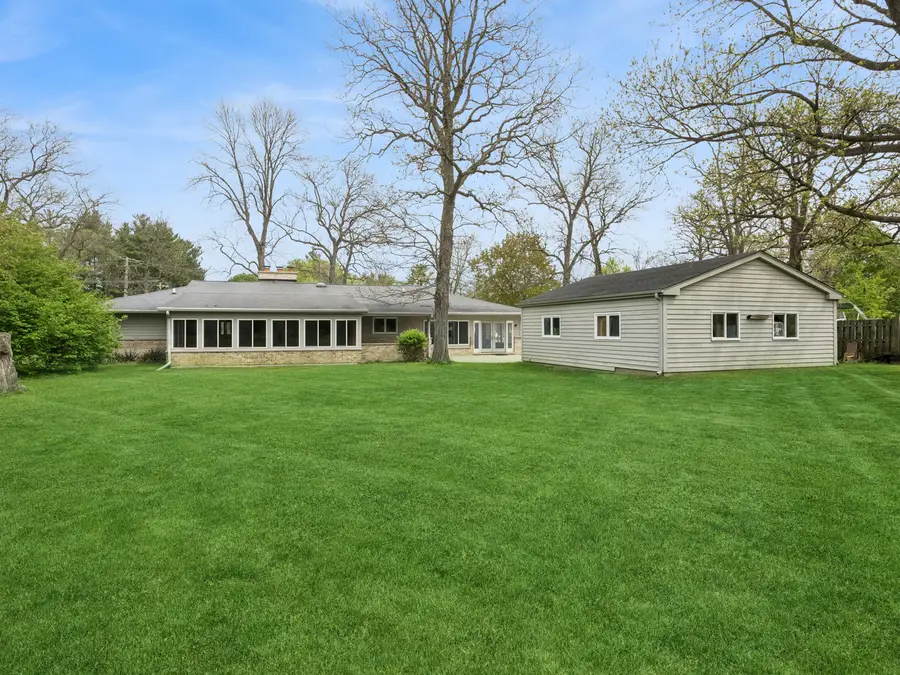 11613 Country Club Road, Woodstock, IL 60098 - #3