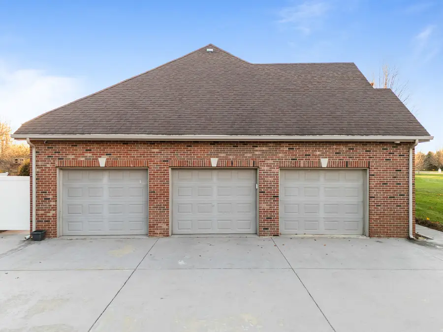 3218 Woodhaven Drive, Bourbonnais, IL 60914 - #2
