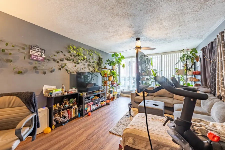1008 Washington Boulevard #5, Oak Park, IL 60302 - #3