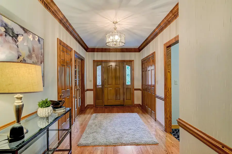 68 Berkshire Court, Burr Ridge, IL 60527 - #3