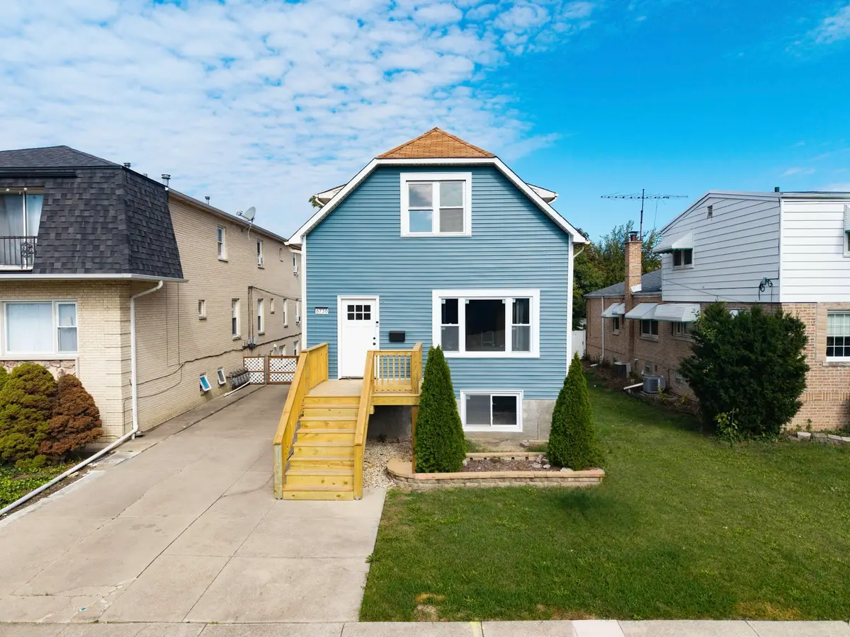 6730 W Dakin Street, Chicago, IL 60634 - #1