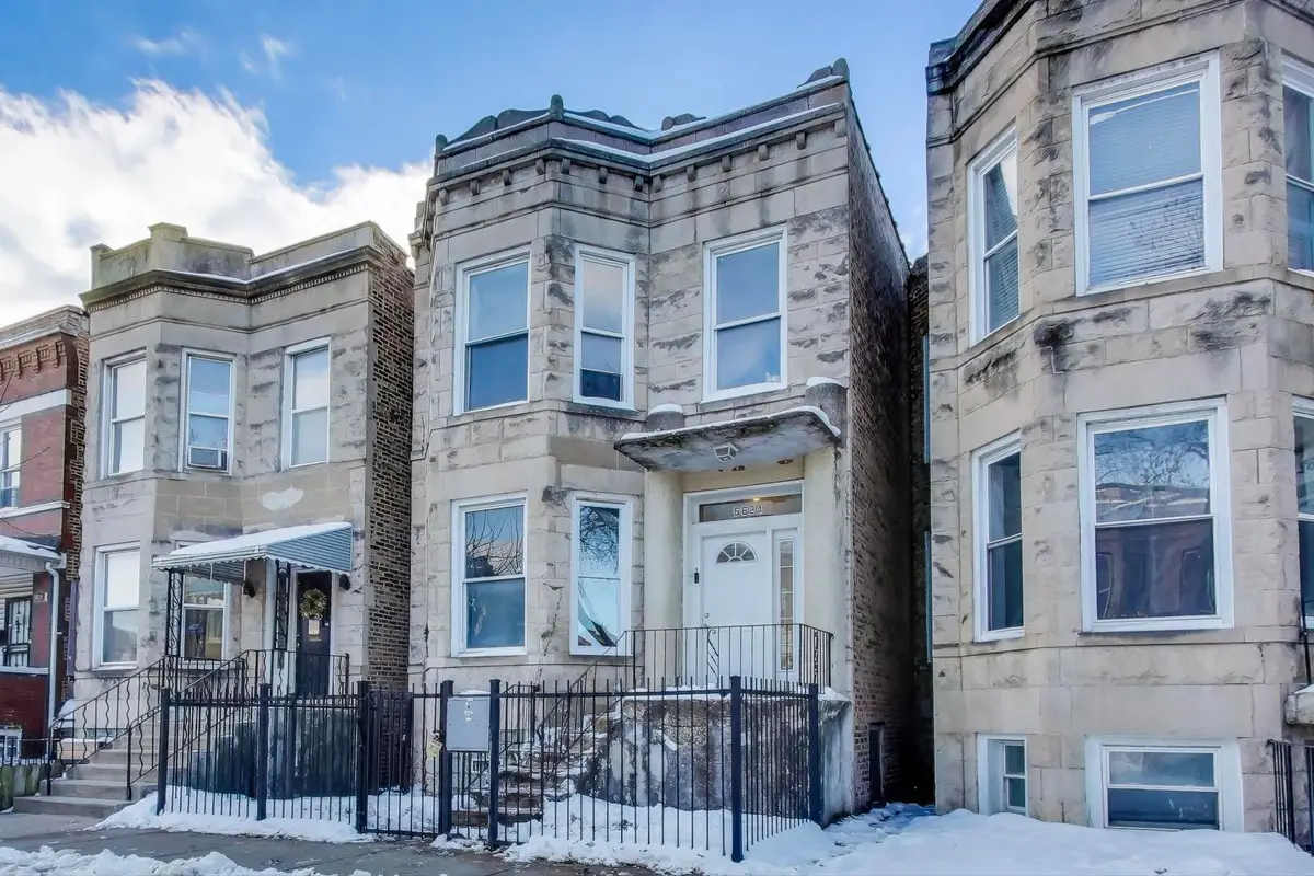 6624 S Rhodes Avenue, Chicago, IL 60637 - #1