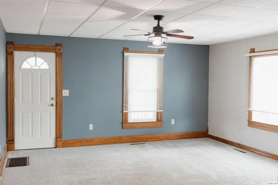 404 Hanna, Golden, IL 62339 - #2