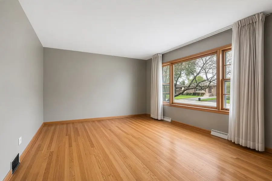 16411 Evans Avenue, South Holland, IL 60473 - #3