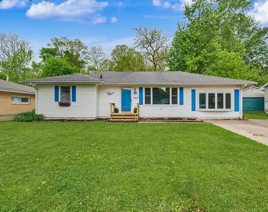 1916 Edison Street, Danville, IL 61832 - #2