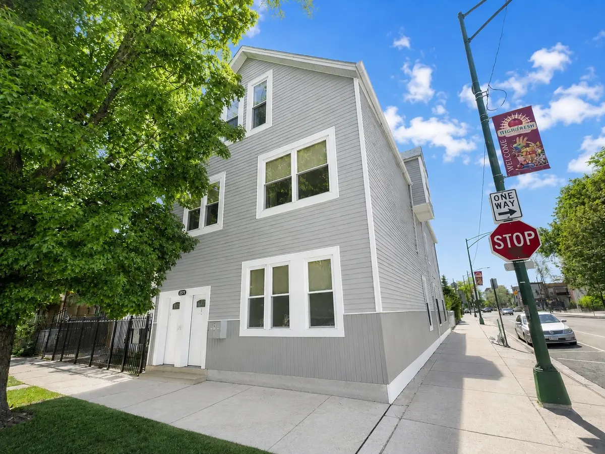 3579 W Mclean Avenue, Chicago, IL 60647 - #1