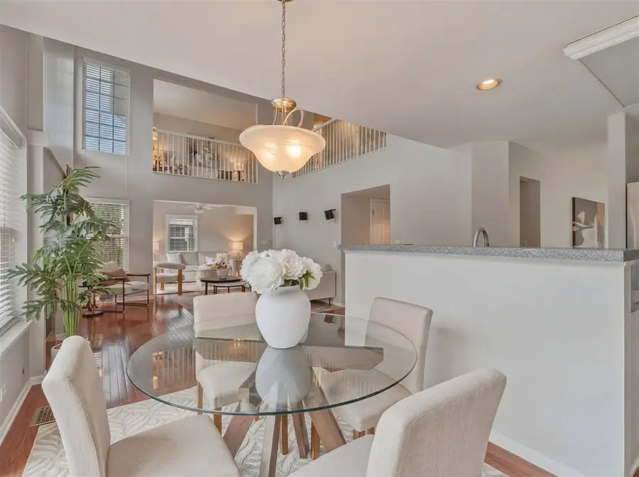 1524 Woodbury Circle, Gurnee, IL 60031 - #3