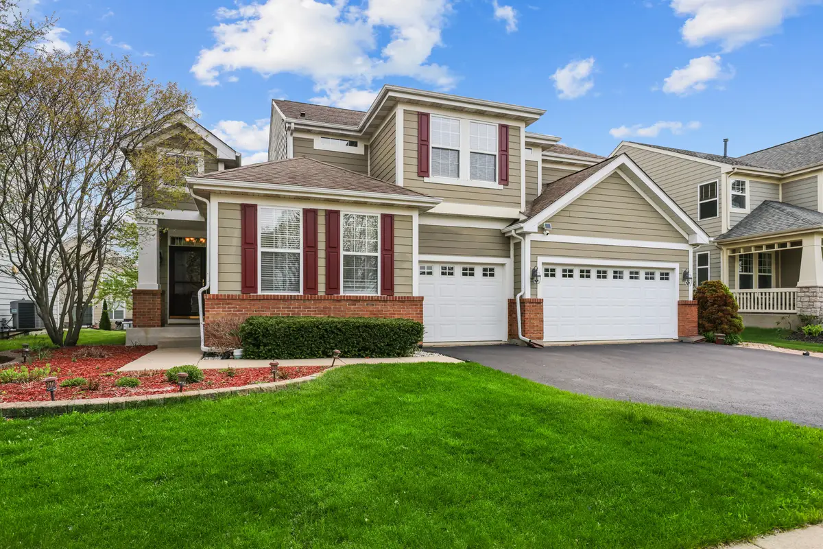 239 Pawtucket Avenue, Elgin, IL 60124 - #1
