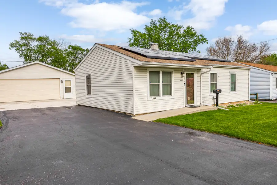 625 Lynn Avenue, Romeoville, IL 60446 - #2