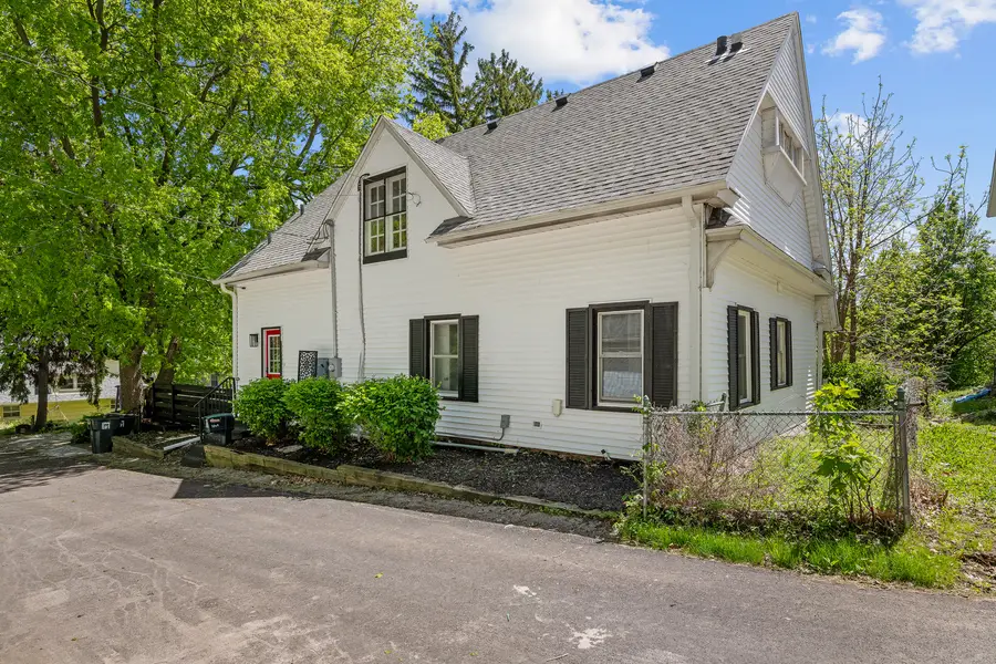 1316 E 9th Street, Davenport, IA 52803 - #2